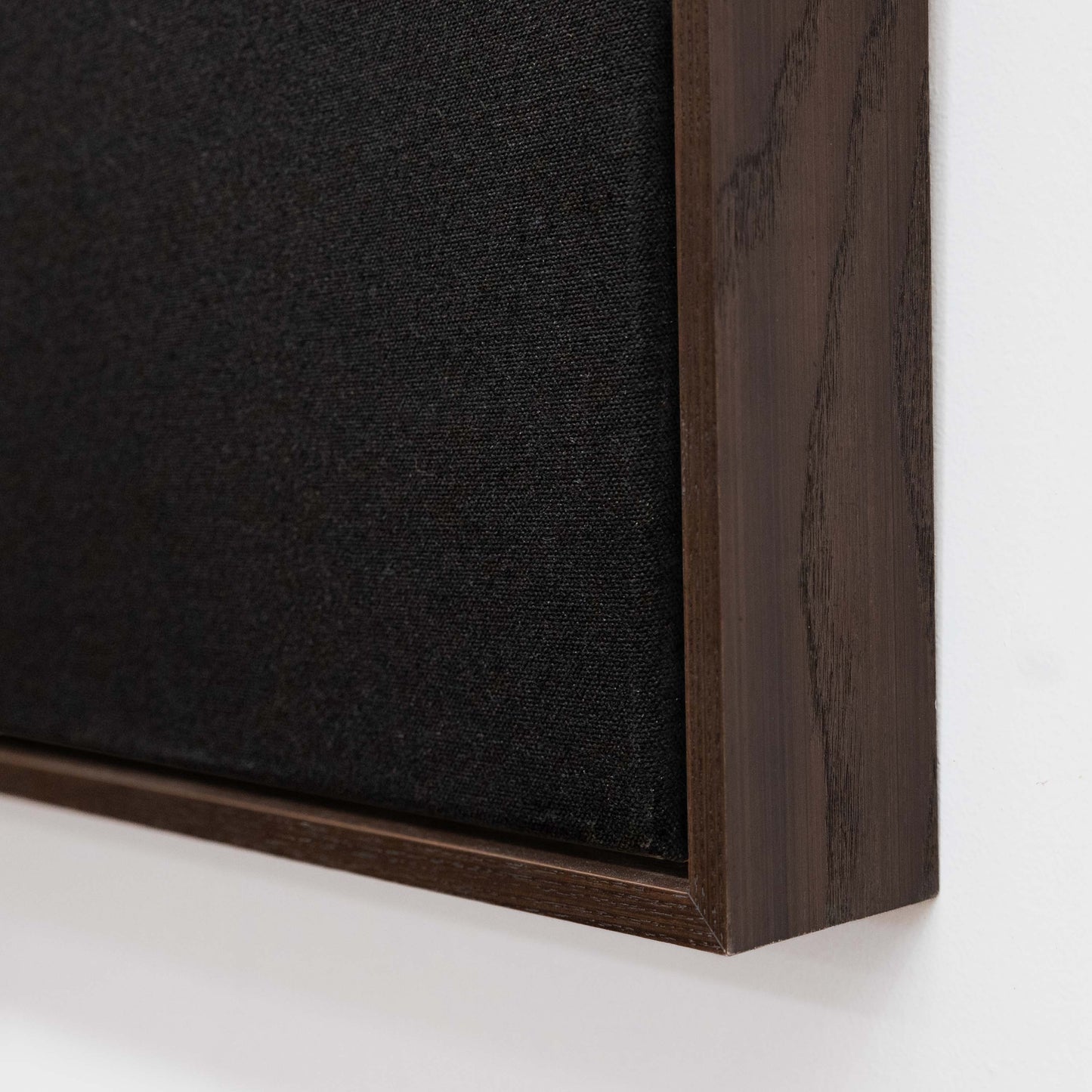 Artists stretched canvas with float frames: Wenge